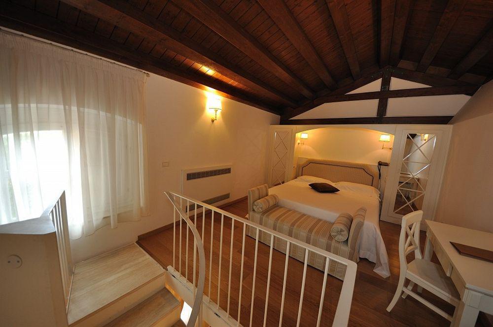 Villa Bonocore Maletto Hotel & Spa Cardillo Δωμάτιο φωτογραφία